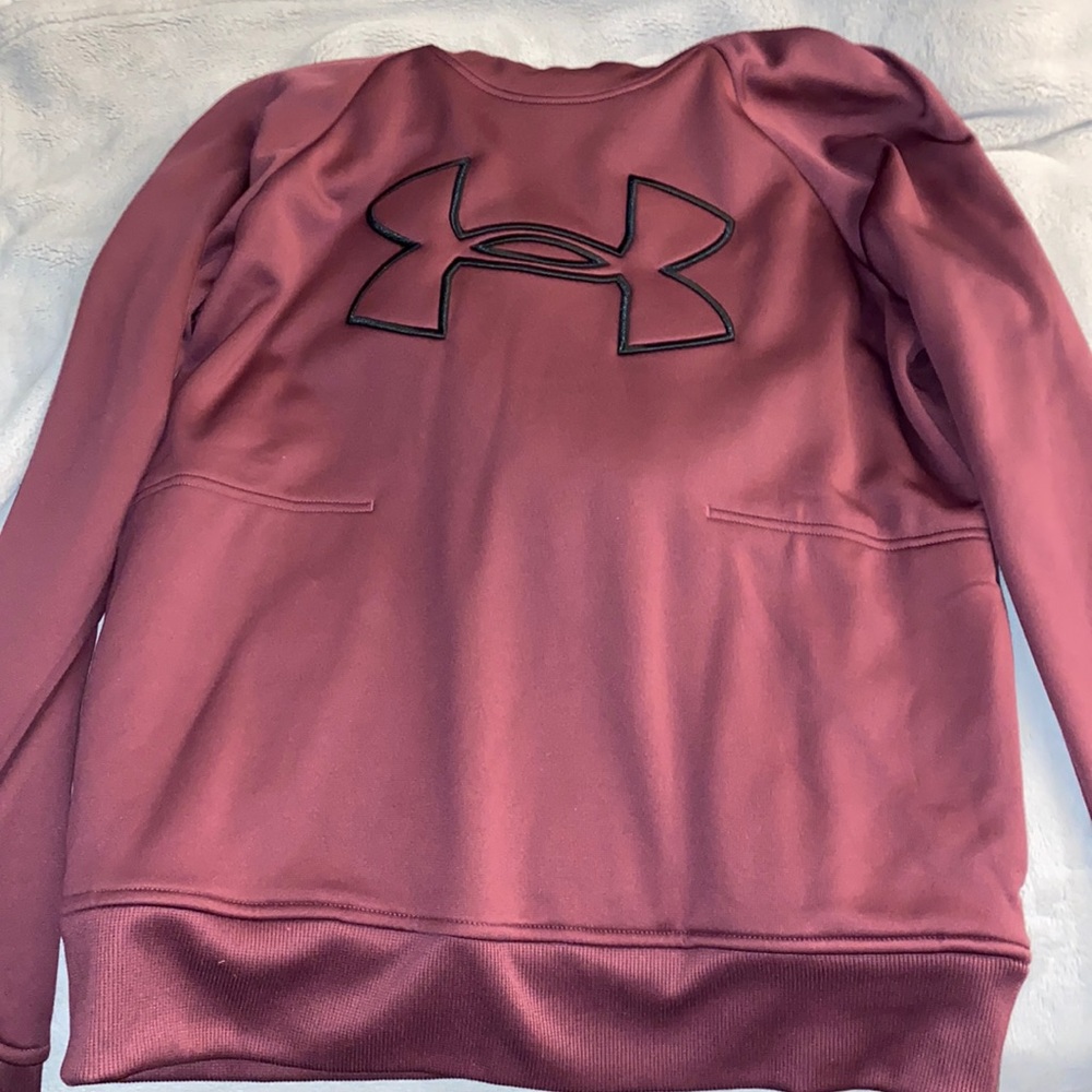 Maroon Under Armour sweatshirt